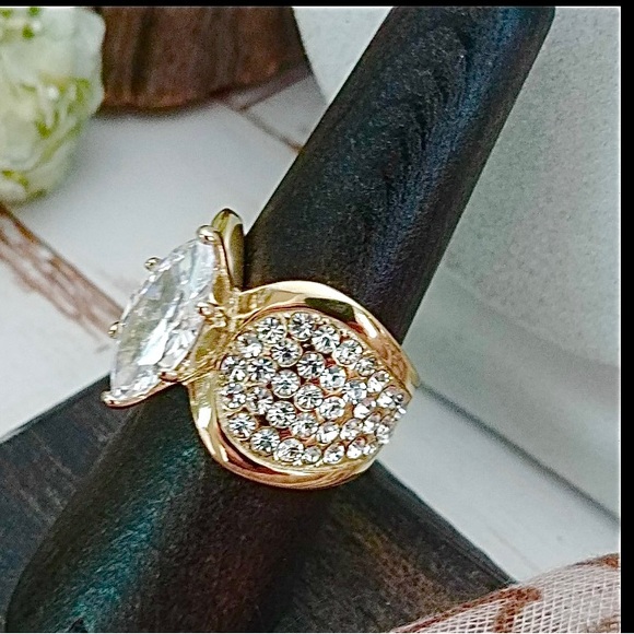 Marquis CZ Fashion Ring - Picture 2 of 5